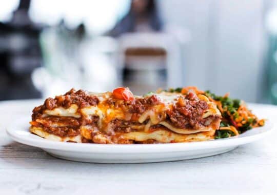 Quels légumes peuvent être ajoutés aux lasagnes au poisson ?